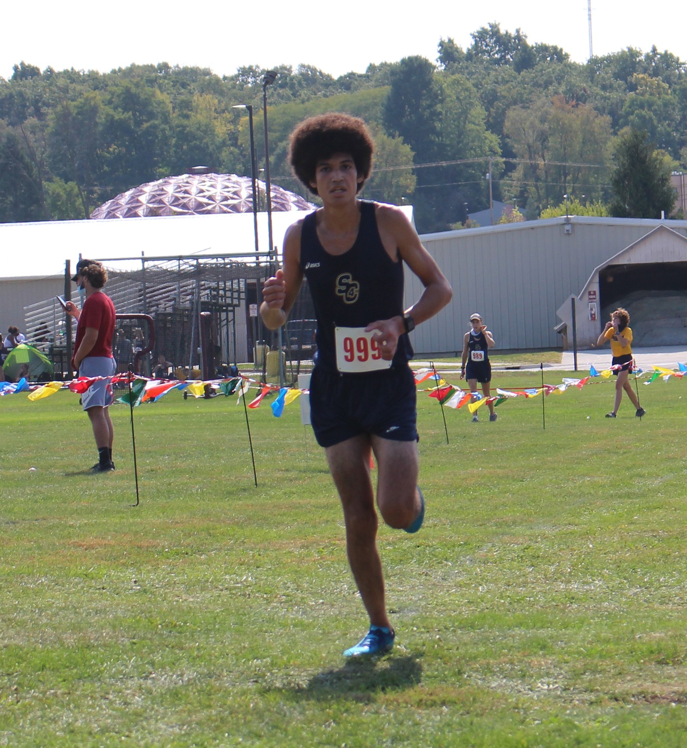 St. Clair's Drew Mayes runs at Jackson College Jets Classic